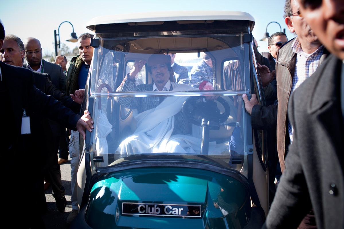 Gaddafi arrives at the 34 General People's Congress of Libya. A more-than-two-hour monologue, in which he promises greater freedom of speech, amnesty for rebels and a new constitution. 