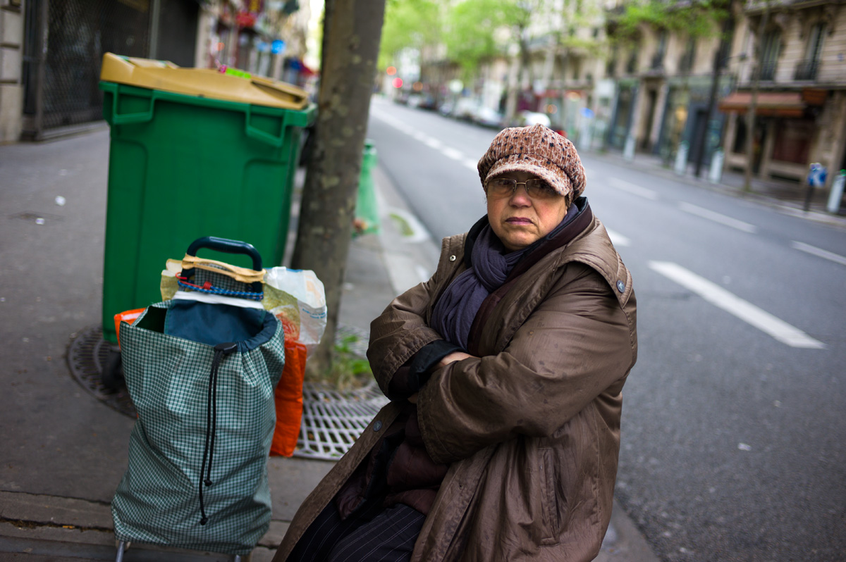 “I had recently got married when I arrived in France in 1976. All my children were born in France. In the end, I got divorced. I have worked all my life... as a canteen keeper and office cleaner. All my life. All day long. And often even on Saturdays and Sundays.”